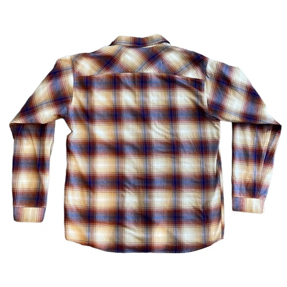 COPY - Patagonia Men Shirt Size Medium Button Down Long Sleeve Organic Cotton P… - Picture 2 of 3